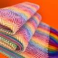 Wysokogatunkowy koc z Peru z domieszką wełny z alpaki. Koc z alpaki z Peru. Niesamowita narzutką z Peru z alpaki. Najmilszy koc na świecie.