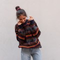 Sweter z wełną z alpaki z Peru. Sweter unisex. Unikalne wzory, inspirowane peruwiańską kulturą, oraz komfortowy krój. Sweter dla niej i dla niego. Prawdziwa alpaka.