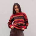 Pomarańczowy sweter z wełną z alpaki z Peru. Sweter unisex. Unikalne wzory, inspirowane peruwiańską kulturą, oraz komfortowy krój. Sweter dla niej i dla niego. Prawdziwa alpaka.