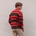 Pomarańczowy męski sweter z wełną z alpaki z Peru. Sweter unisex. Unikalne wzory, inspirowane peruwiańską kulturą, oraz komfortowy krój. Sweter dla niej i dla niego. Prawdziwa alpaka. Męski sweter Etno.
